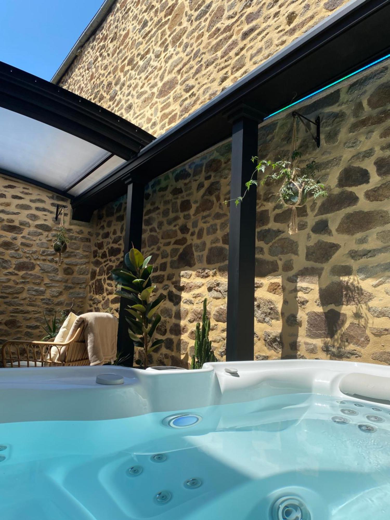 Villa Lily Spa, Chambre D'Hotes Avec Spa Privatif La Vicomté-sur-Rance Extérieur photo