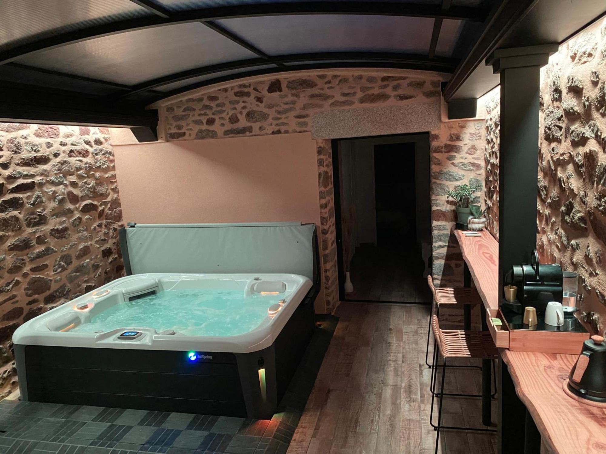 Villa Lily Spa, Chambre D'Hotes Avec Spa Privatif La Vicomté-sur-Rance Extérieur photo