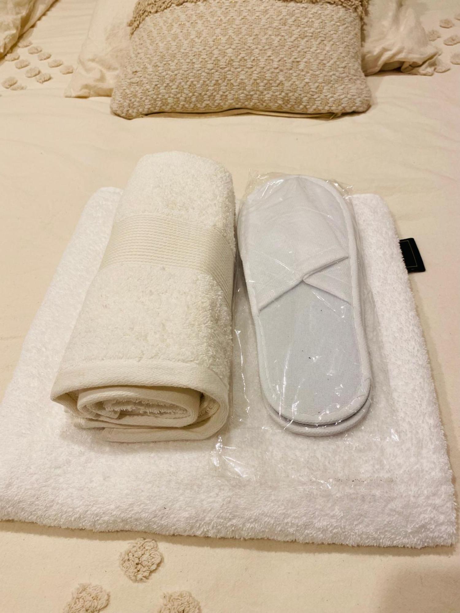 Villa Lily Spa, Chambre D'Hotes Avec Spa Privatif La Vicomté-sur-Rance Extérieur photo